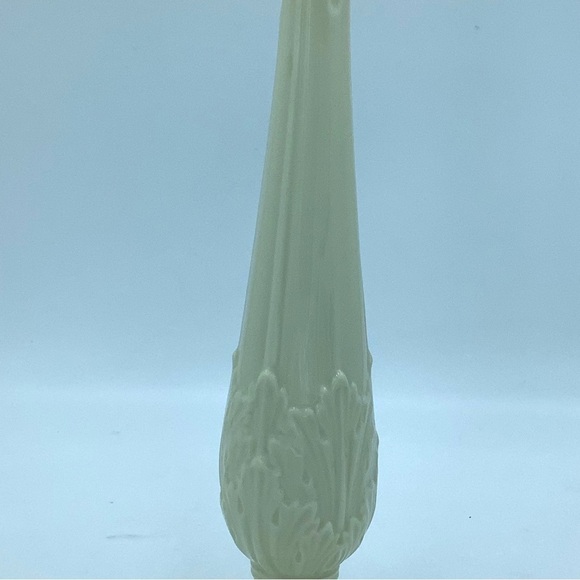 Vintage Lenox Ivory Florentine Bud Vase - Picture 5 of 9